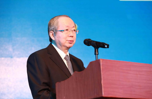 中国经济体制求正规英国365网址_be365经常登不上_beat365亚洲版登录基金会彭森出席首届大梅沙中国创新论坛并演讲